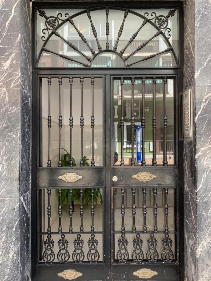 Piso Picasso, Modern Apartment In The Heart Of Malaga City Exterior foto
